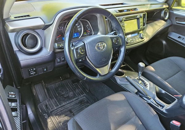 Toyota RAV4 cena 67900 przebieg: 163000, rok produkcji 2013 z Warszawa małe 211